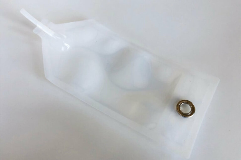 industrieprotections-sanitairesemballages-de-conditionnement-de-liquides-en-etfe