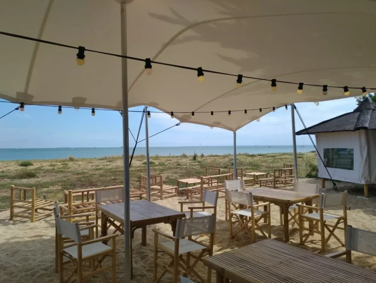 tente-stretch-sur-mesure-la-plage-ile-de-re-3.jpg