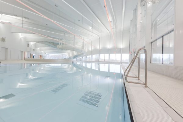Toiles acoustiques pour une piscine à ydenburg technologie Highpoint